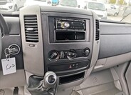 Mercedes-Benz Sprinter 9