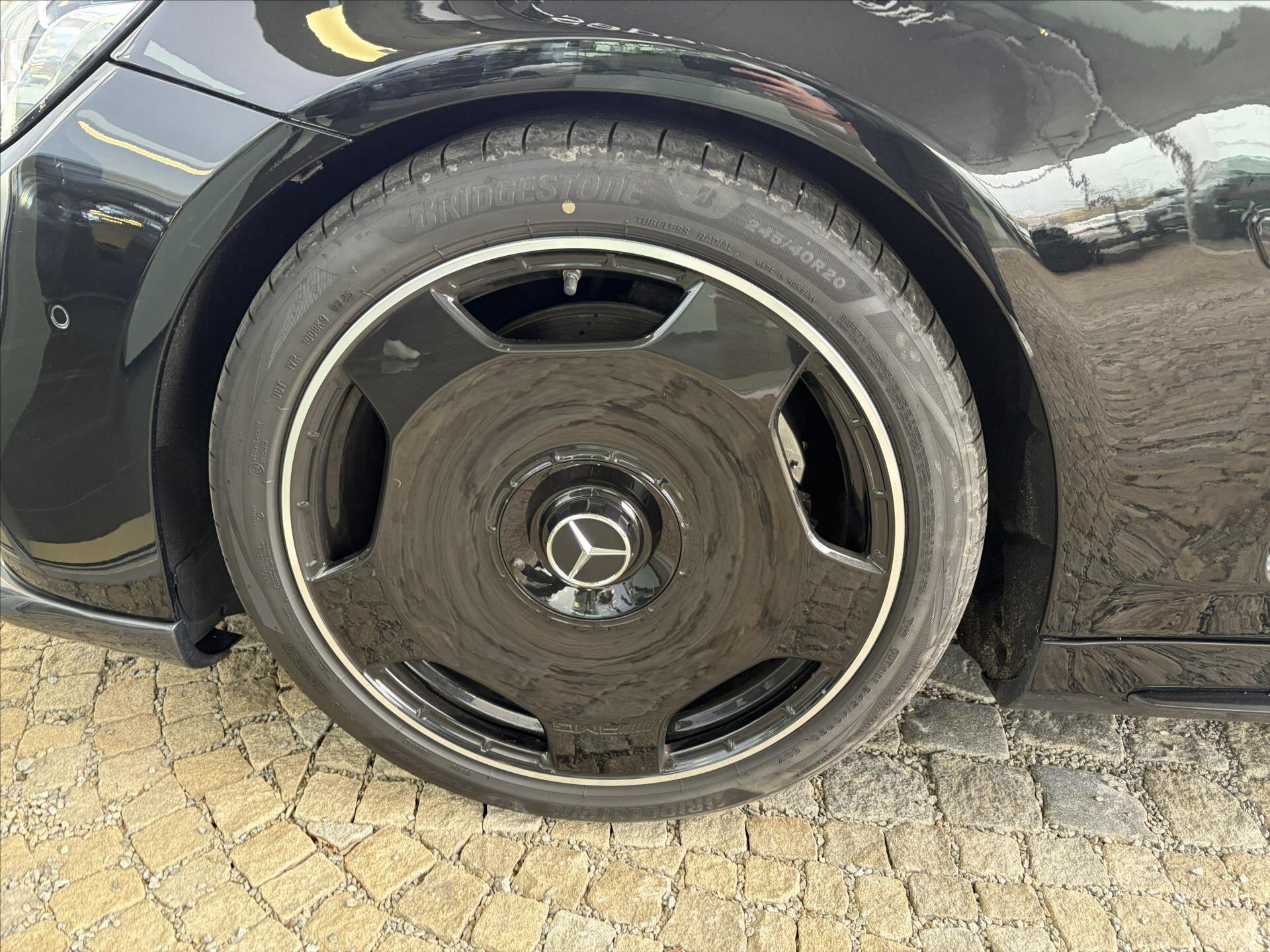 Mercedes-Benz Třídy S Sedan / Limuzína 4,0 l 345 kw