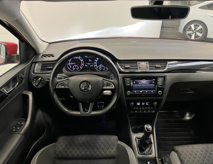 Škoda Rapid Liftback 999,0 81 kw