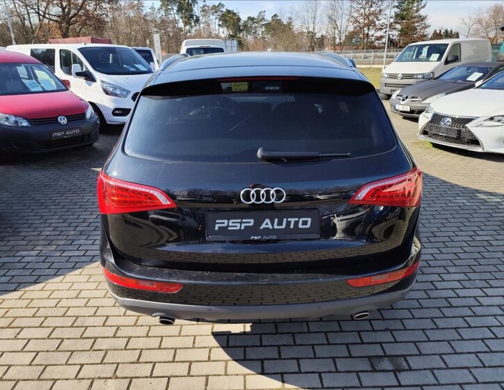 Audi Q5 Kombi 3,0 l 176 kw