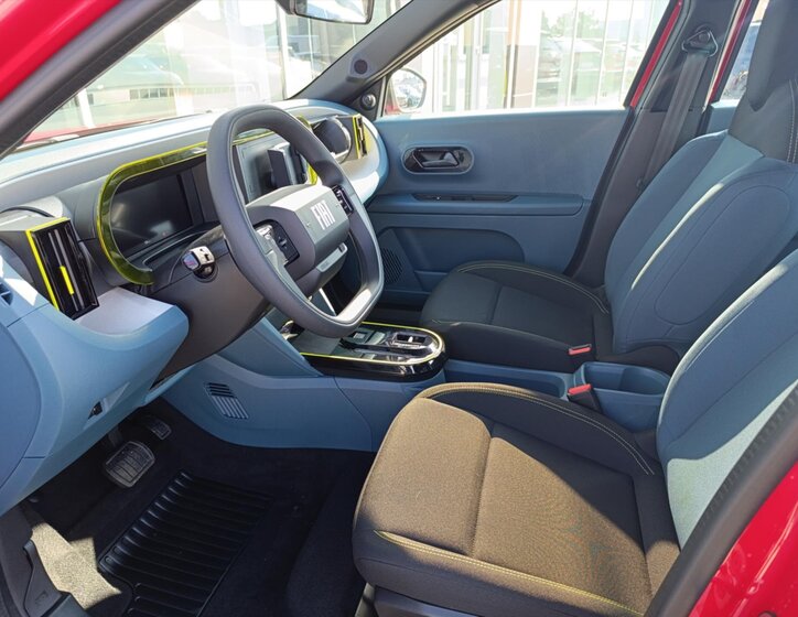 Fiat Grande Panda Hatchback 1,2 l 81 kw