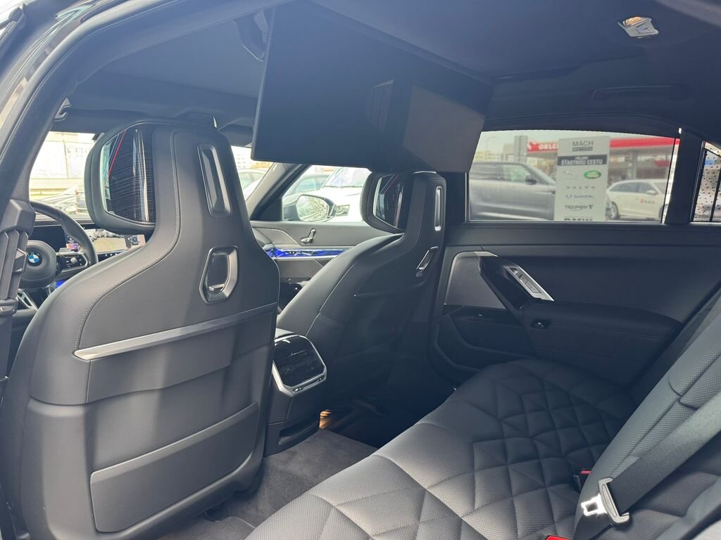 BMW Řada 7 Sedan / Limuzína 3,0 l 210 kw