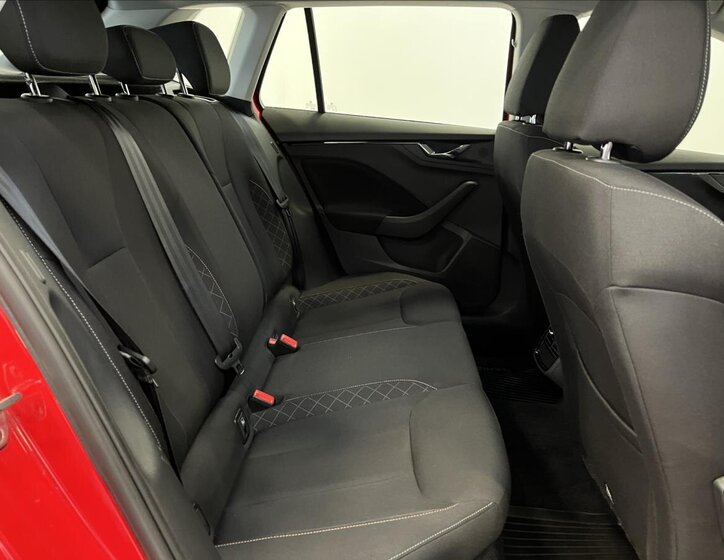 Škoda Kamiq SUV 1,6 l 85 kw