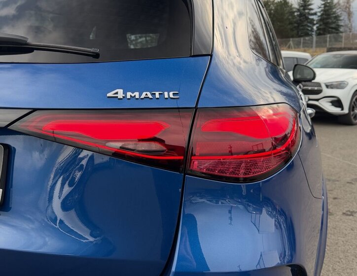 Mercedes-Benz GLC SUV / Terénní 2,0 l 145 kw