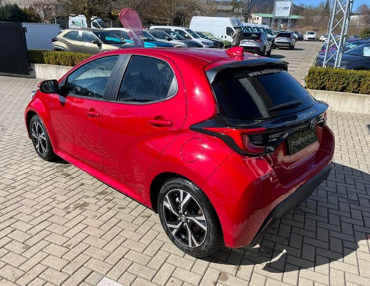 Toyota Yaris Hatchback 1,5 l 68 kw