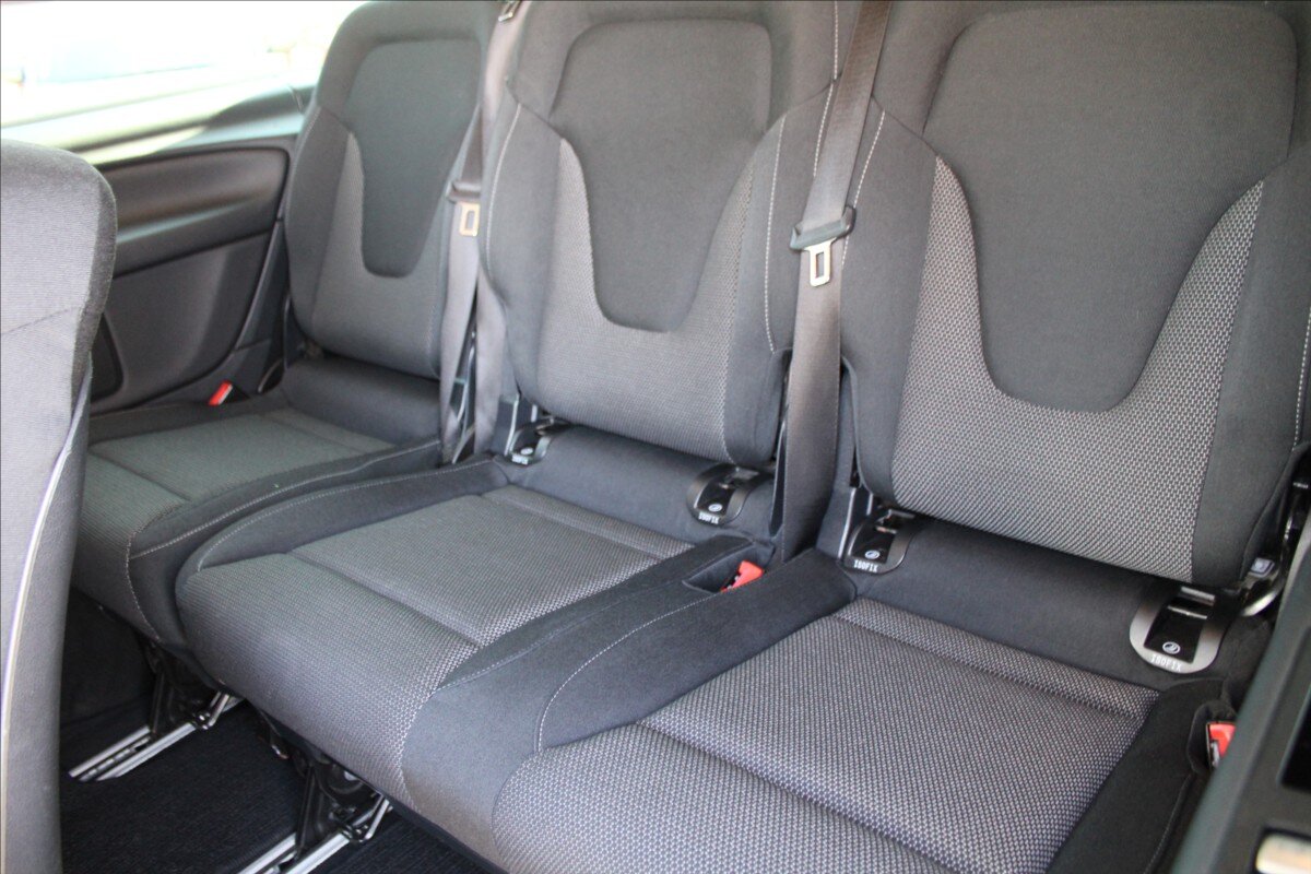 Mercedes-Benz Třídy V Kombi 2,1 l 140 kw