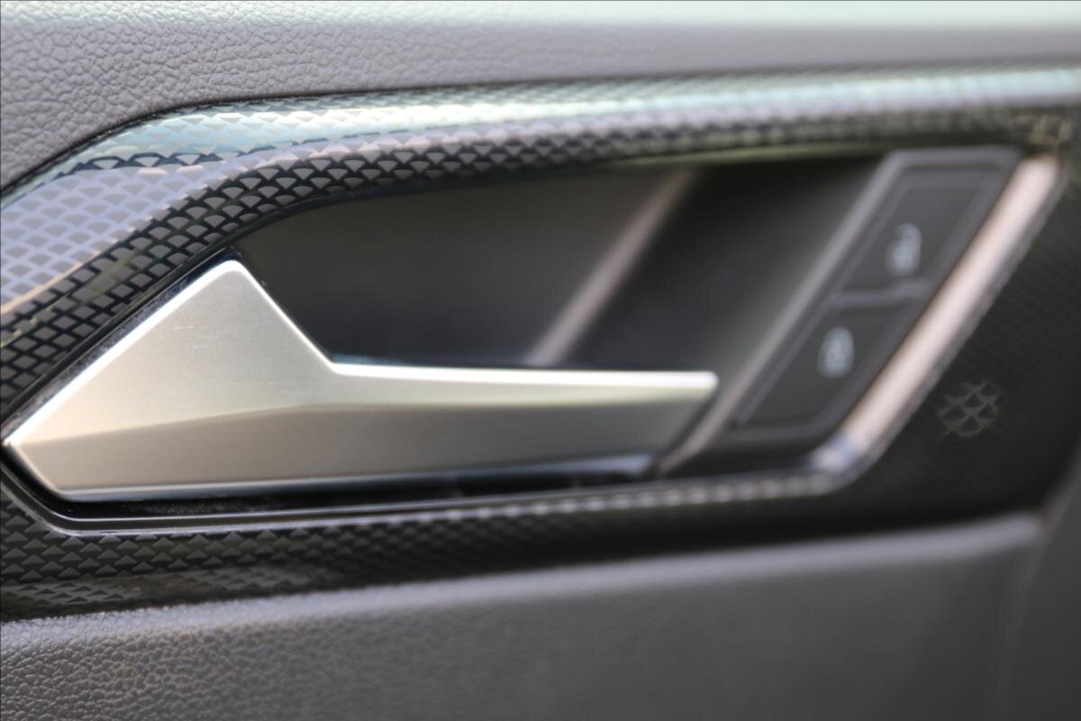 Volkswagen Taigo SUV / Terénní 999,0 70 kw