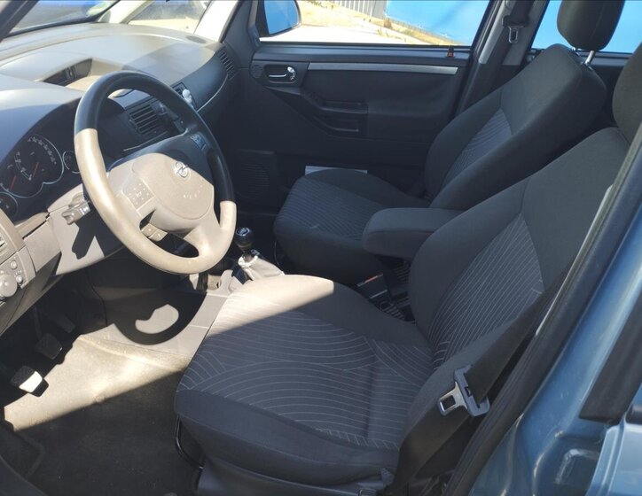Opel Meriva MPV 1,6 l 77 kw