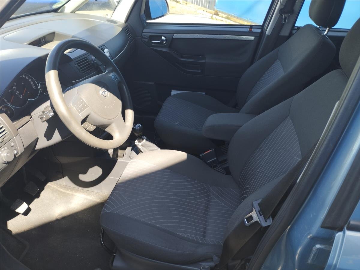 Opel Meriva MPV 1,6 l 77 kw
