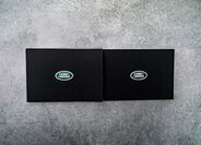 Land Rover Defender 22