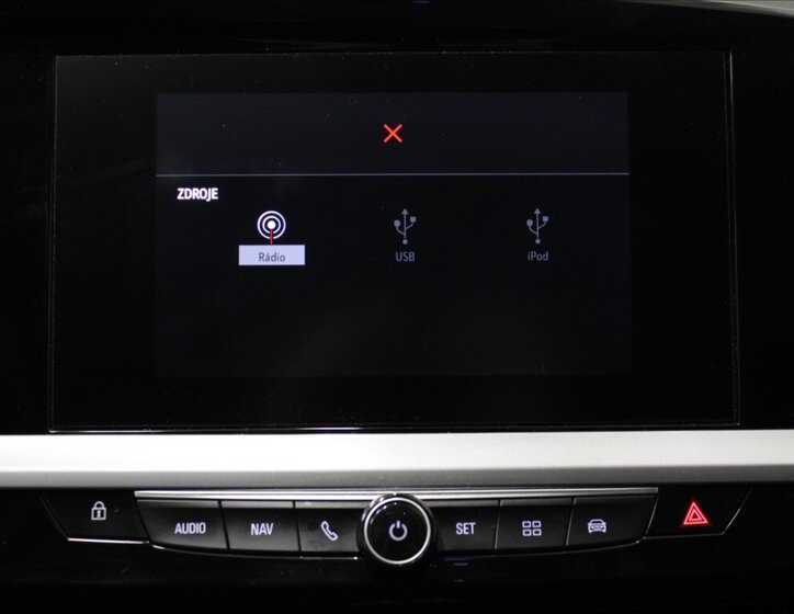 Opel Grandland SUV 1,2 l 96 kw