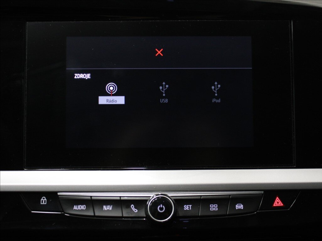 Opel Grandland SUV 1,2 l 96 kw