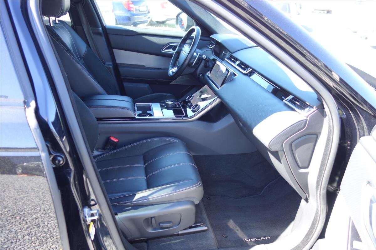 Land Rover Range Rover Velar SUV / Terénní 3,0 l 221 kw