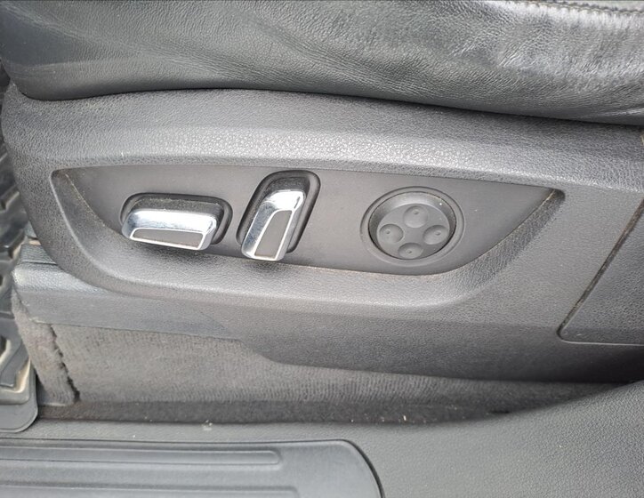 Audi Q7 SUV 3,0 l 176 kw