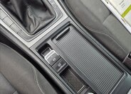 Volkswagen Golf Kombi 1,6 l 81 kw