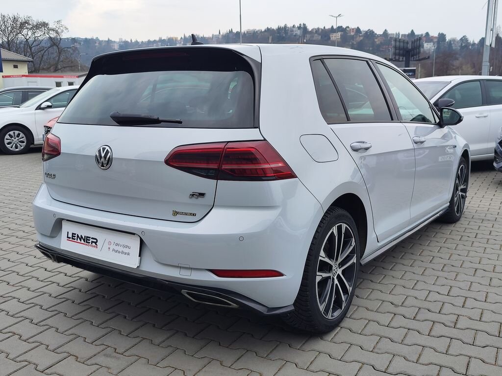 Volkswagen Golf Kombi 2,0 l 110 kw