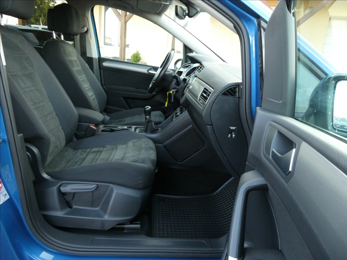 Volkswagen Touran MPV 1,2 l 81 kw