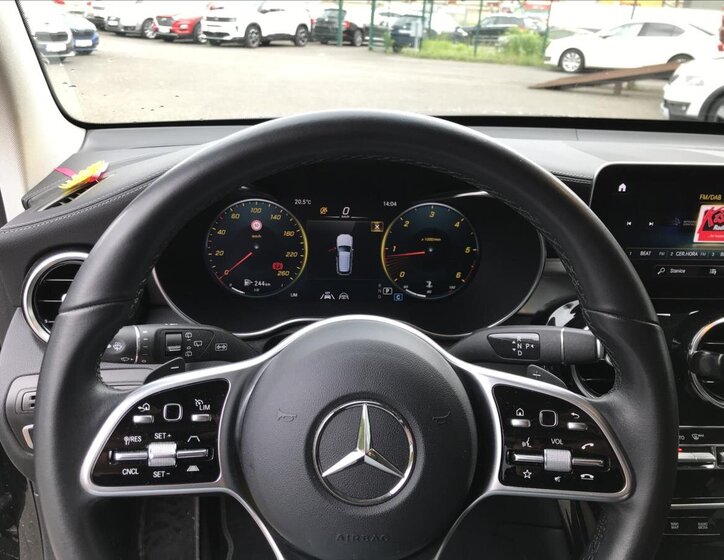 Mercedes-Benz GLC SUV / Terénní 2,0 l 143 kw