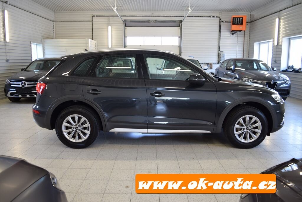 Audi Q5 SUV 2,0 l 0