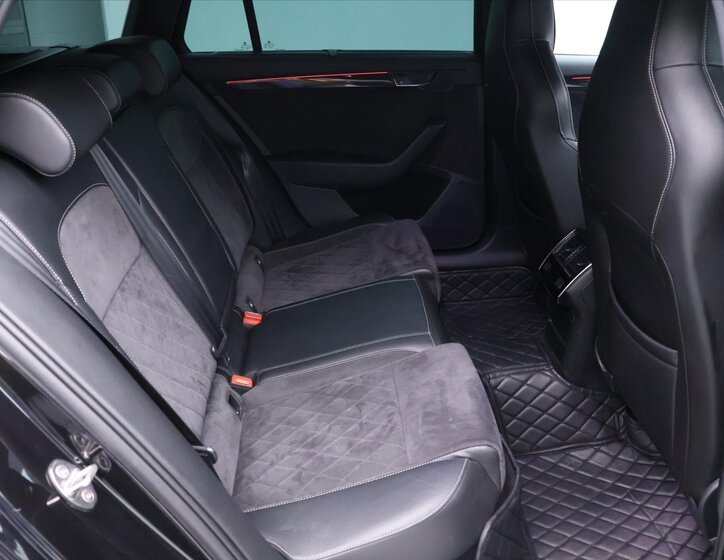 Škoda Superb Kombi 2,0 l 162 kw