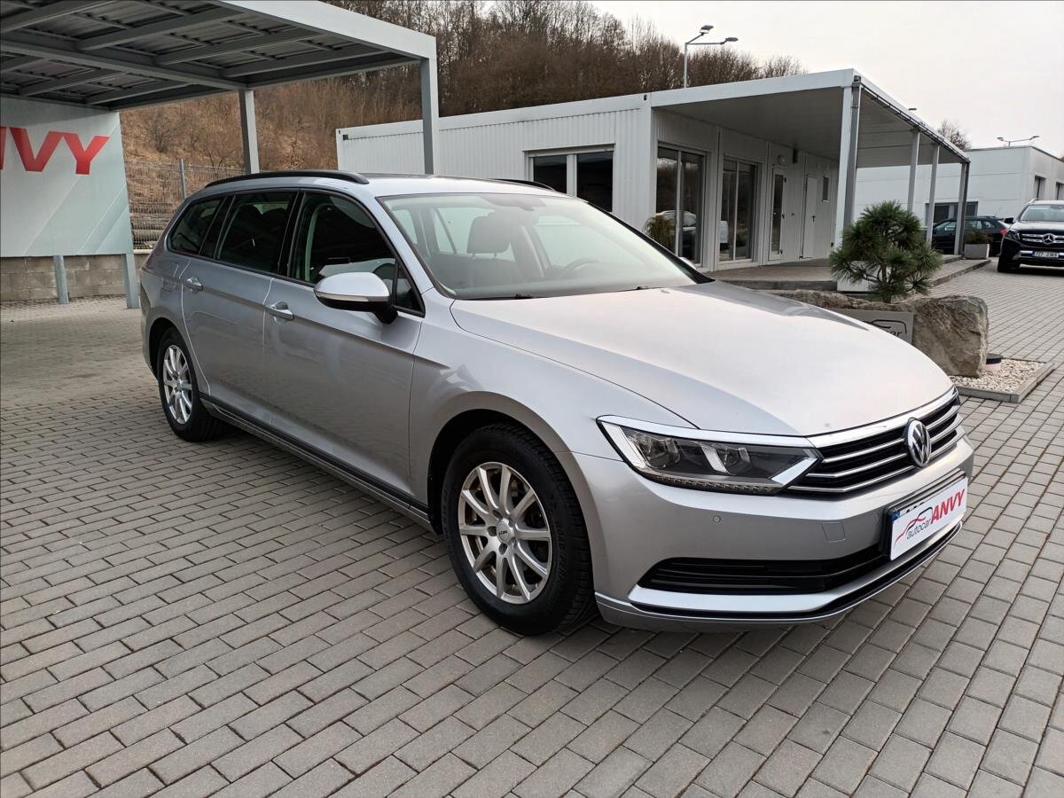 Volkswagen Passat Kombi 2,0 l 110 kw