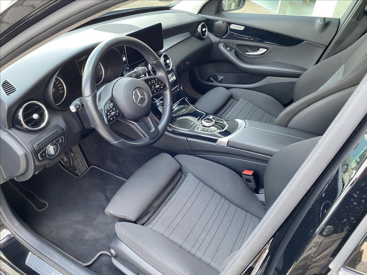 Mercedes-Benz Třídy C Kombi 1,6 l 118 kw