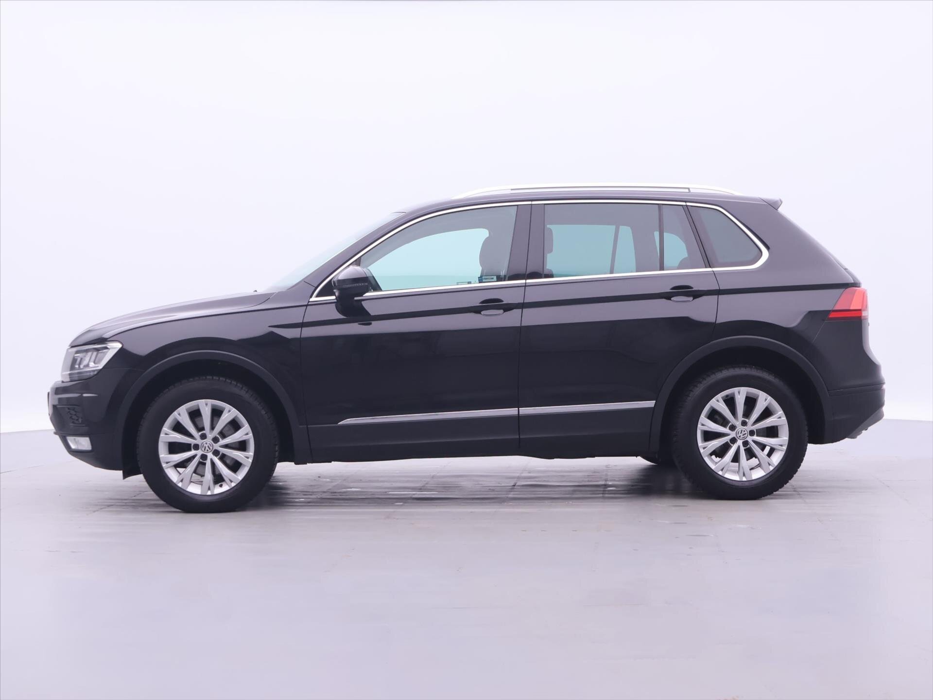 Volkswagen Tiguan SUV / Terénní 2,0 l 110 kw