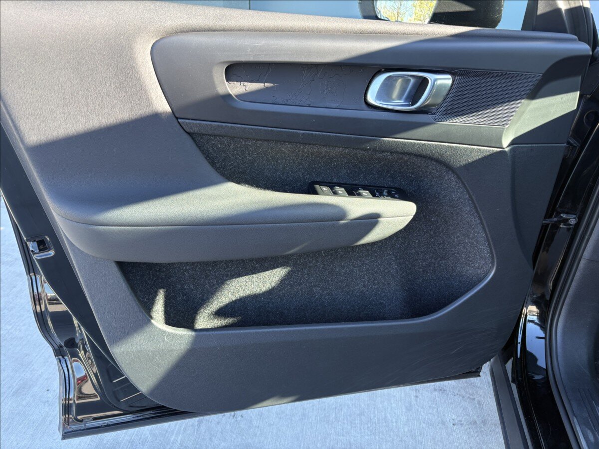 Volvo XC40 Kombi 1,5 l 95 kw