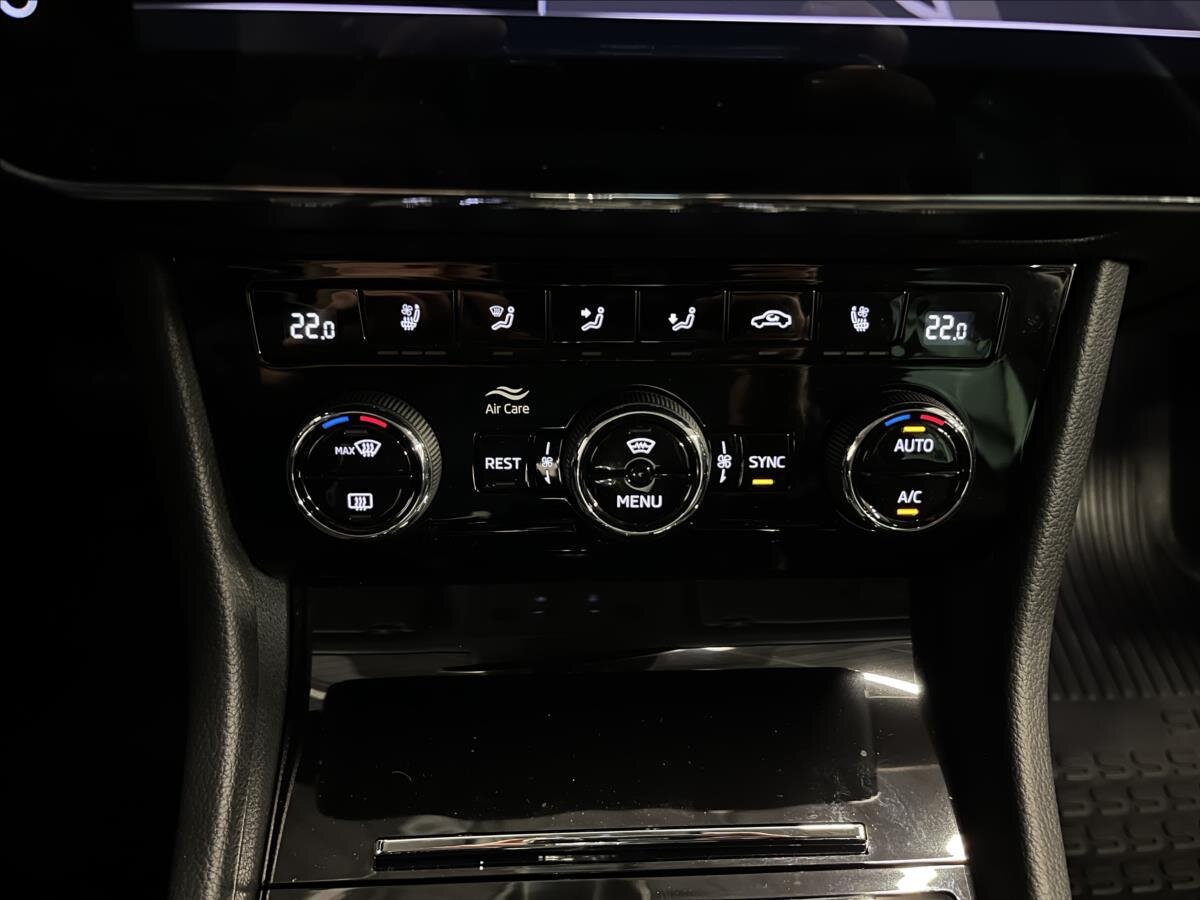 Škoda Superb Liftback 2,0 l 206 kw