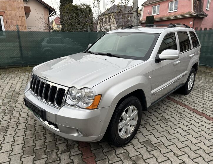 Jeep Grand Cherokee 9