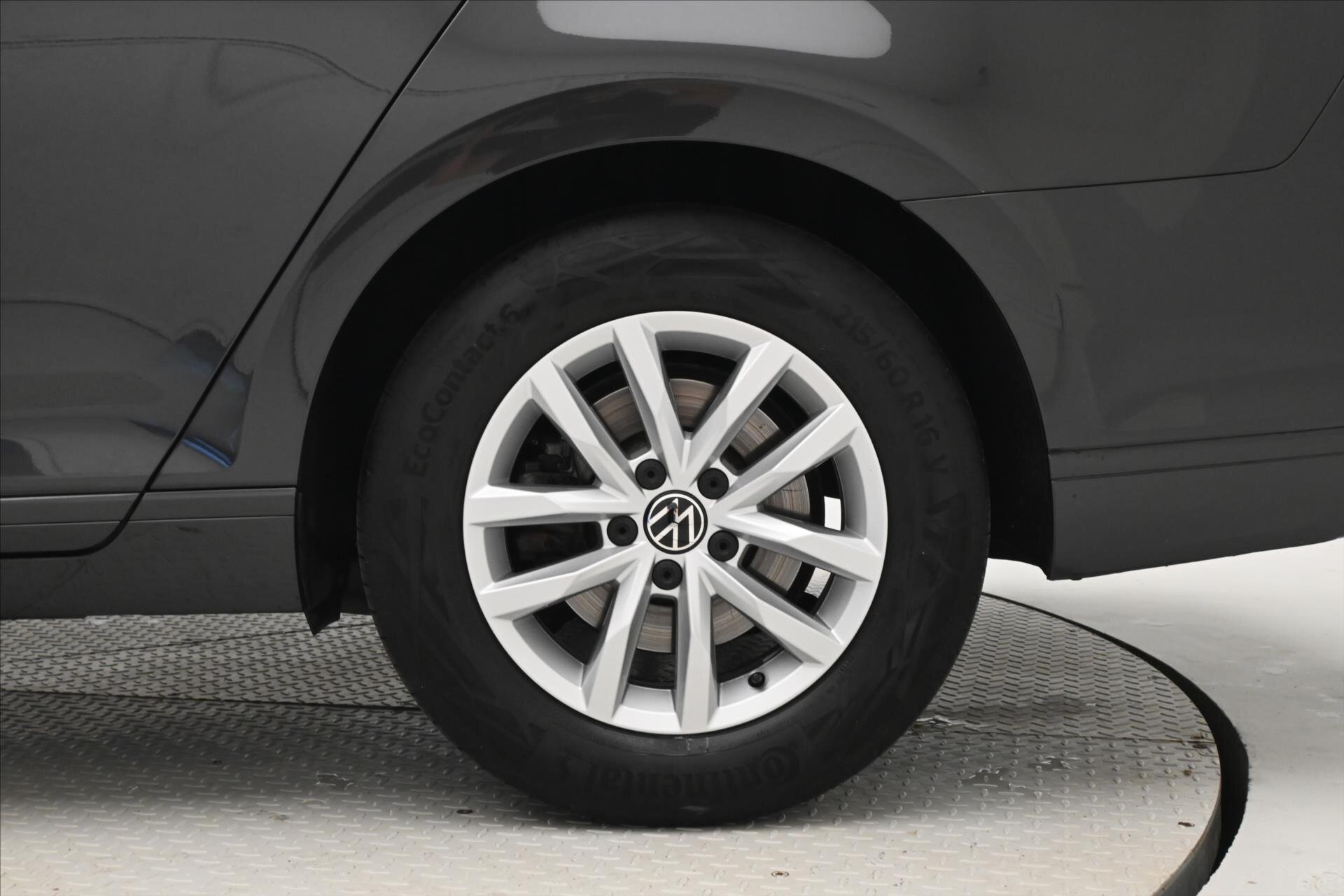 Volkswagen Passat Kombi 2,0 l 110 kw