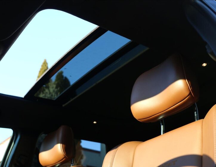 Jeep Grand Cherokee 22