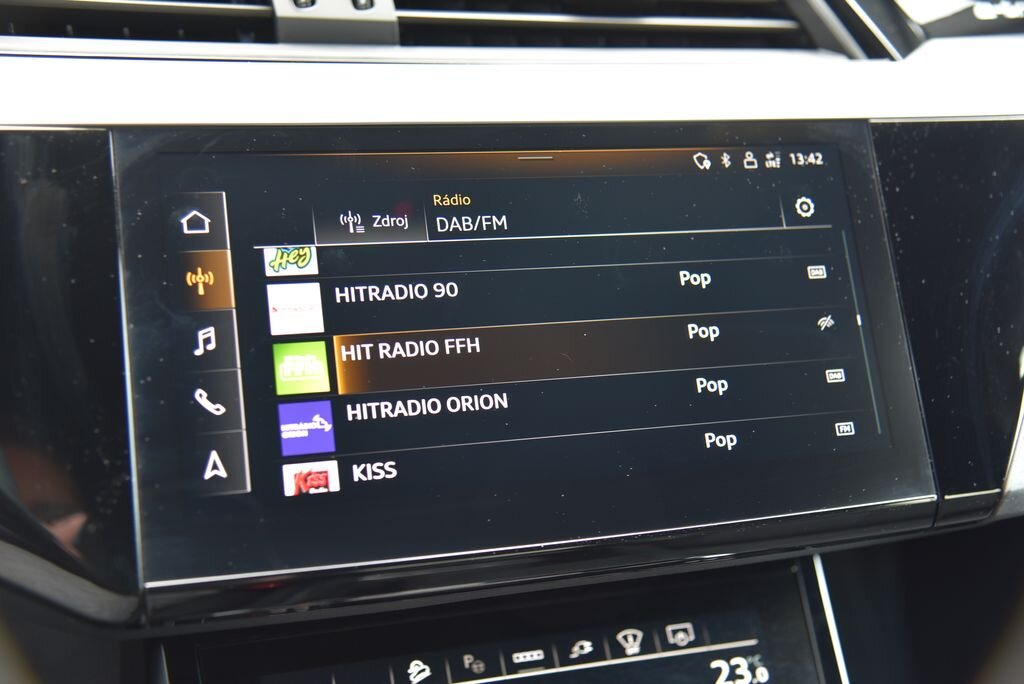 Audi e-tron SUV 0,0 300 kw