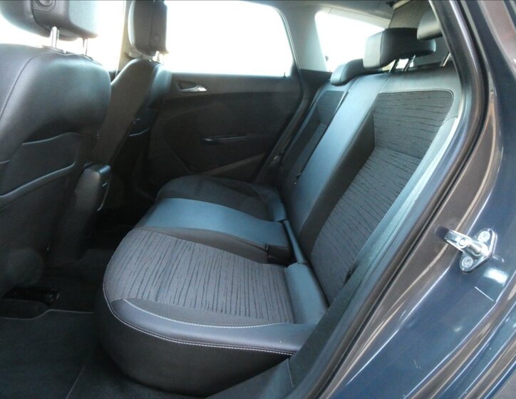 Opel Astra Kombi 1,4 l 103 kw