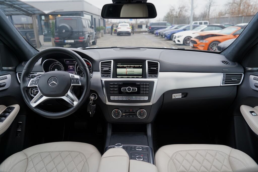 Mercedes-Benz GL SUV 3,0 l 190 kw