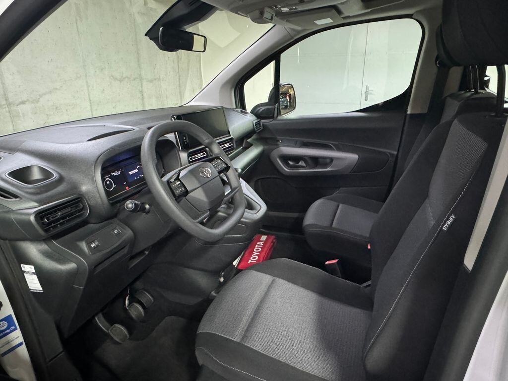 Toyota ProAce City Verso MPV 1,5 l 96 kw