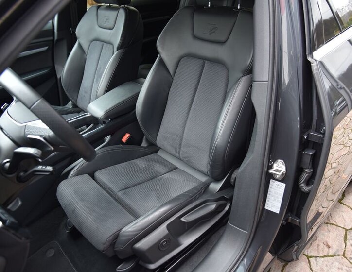 Audi e-tron SUV 0,0 300 kw