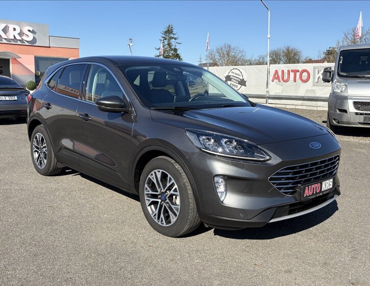 Ford Kuga SUV / Terénní 2,5 l 165 kw
