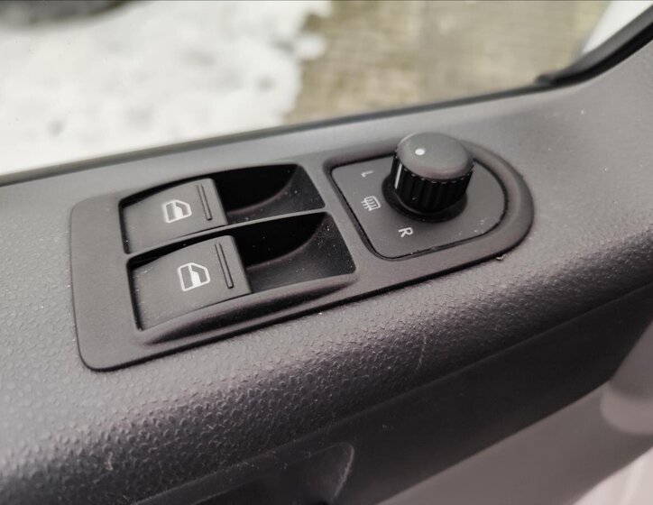 Volkswagen Transporter VAN-Minibus 2,0 l 84 kw