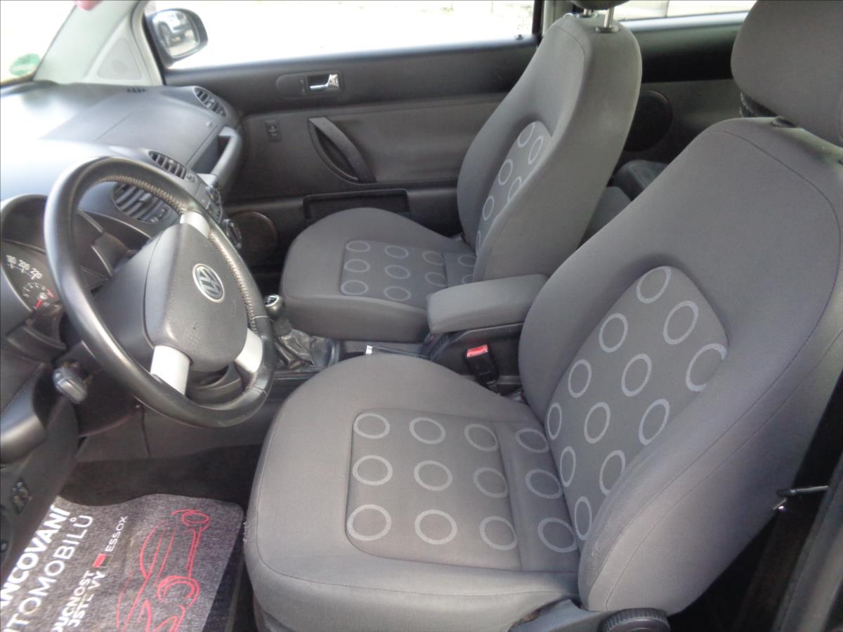 Volkswagen New Beetle