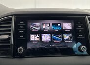 Škoda Karoq SUV / Terénní 1,5 l 110 kw