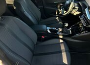 Peugeot 2008 SUV 1,2 l 74 kw