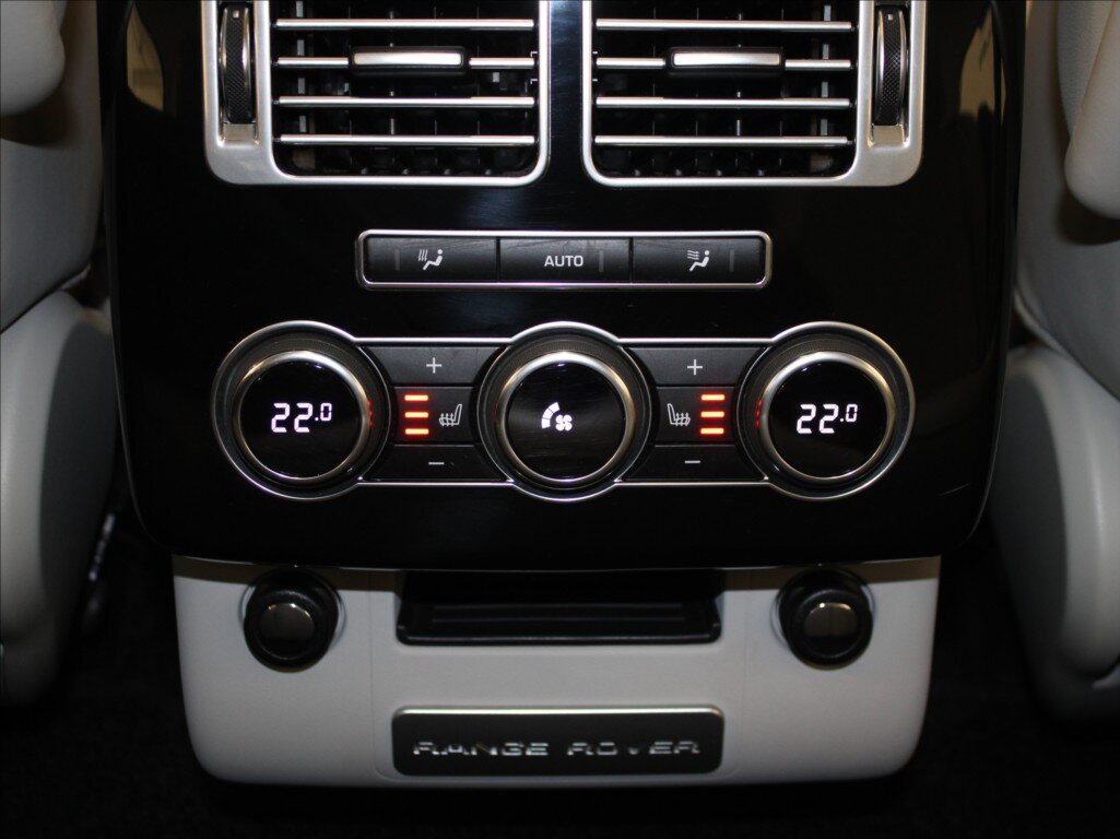 Land Rover Range Rover SUV / Terénní 3,0 l 190 kw