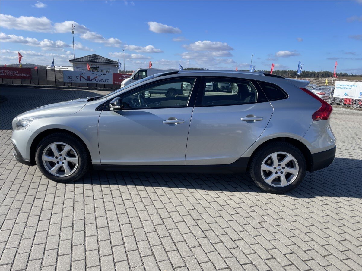 Volvo V40 Hatchback 2,0 l 140 kw