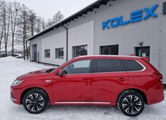 Mitsubishi Outlander SUV 2,4 l 165 kw