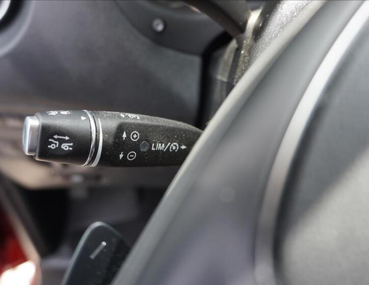 Mercedes-Benz Vito 16