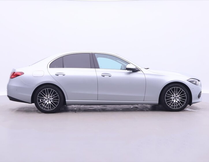 Mercedes-Benz Třídy C Sedan 1,5 l 150 kw