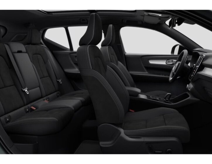 Volvo XC40 SUV / Terénní 2,0 l 120 kw