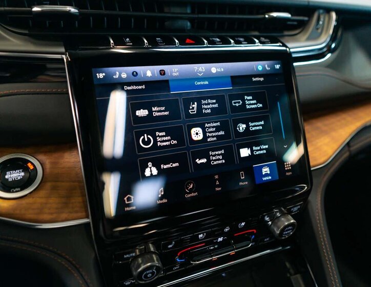 Jeep Grand Cherokee 35