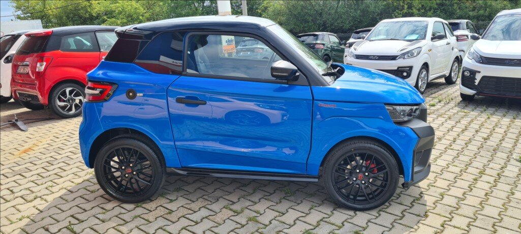 Ligier JS 50 Hatchback 499,0 6 kw